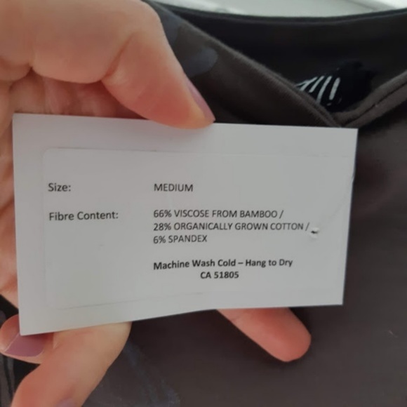 Lilikoi Peony Dress - NEW with Tags - Picture 6 of 10